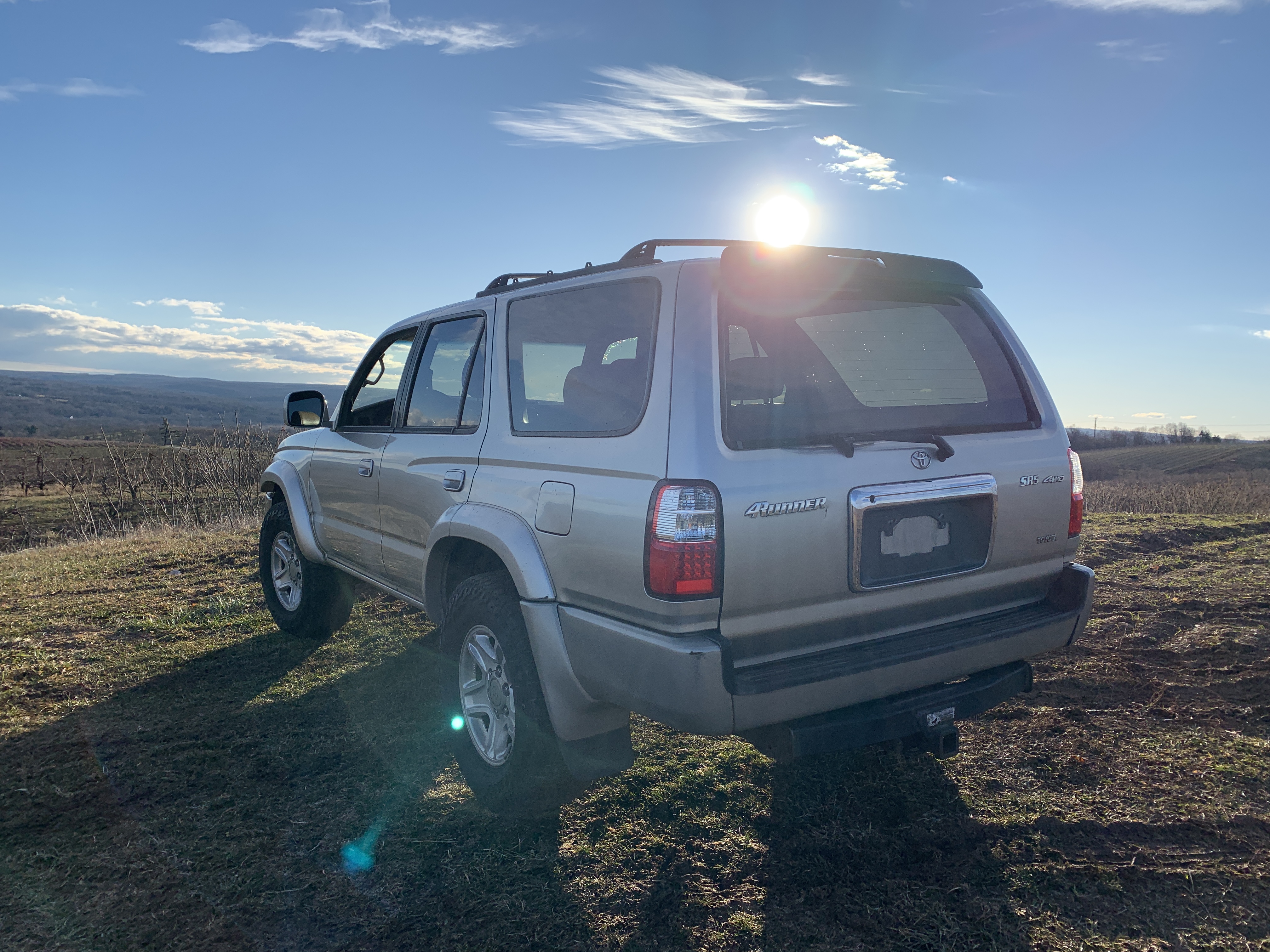 2002 Toyota 4Runner SR5 THIRD GENERATION - 3rd Gen 3.4L V6 4×4 - BEAUTIFUL - RUNS GREAT - HIGH MECHANICAL BASELINE - New Timing Belt, New Waterpump, New Head Gaskets, New Radiator, New Alternator, New Brakes, New Valve Cover Gaskets, New Wildpeak Tires, New Shocks, New Muffler / Exhaust, New HID Headlights, Frame is Clean and solid, Cleaned and Undercoated - MORE — photo 44
